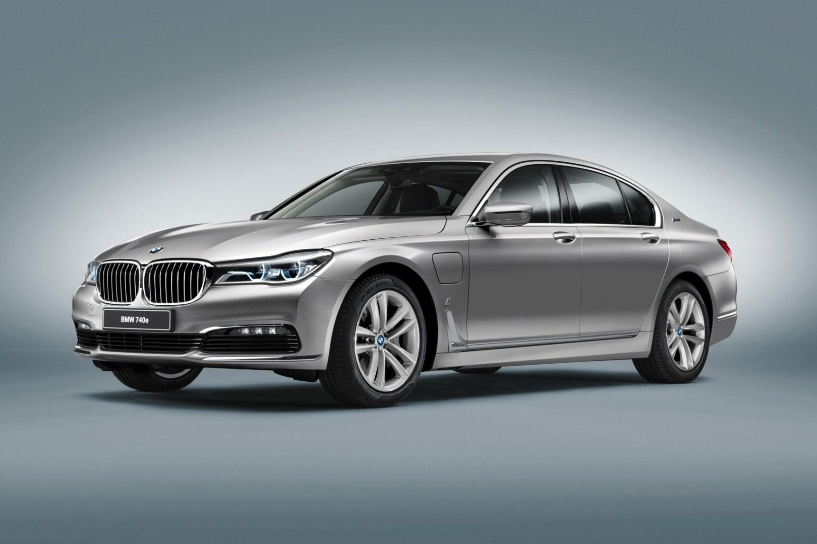 BMW 740e iPerformance