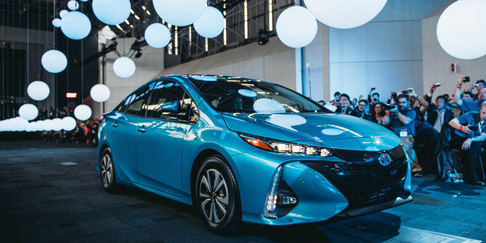 toyota prius plug in-hybrid 2017