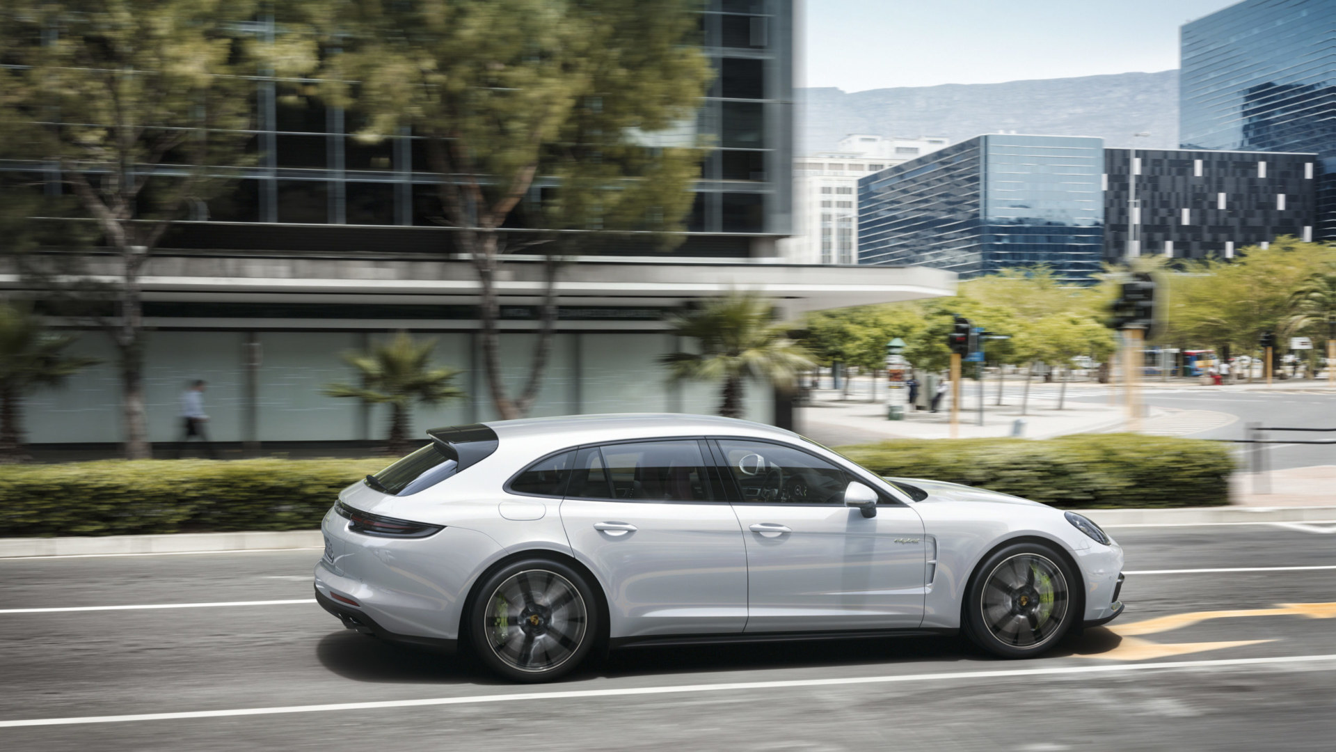porsche panamera 4 e-hybrid sport turismo