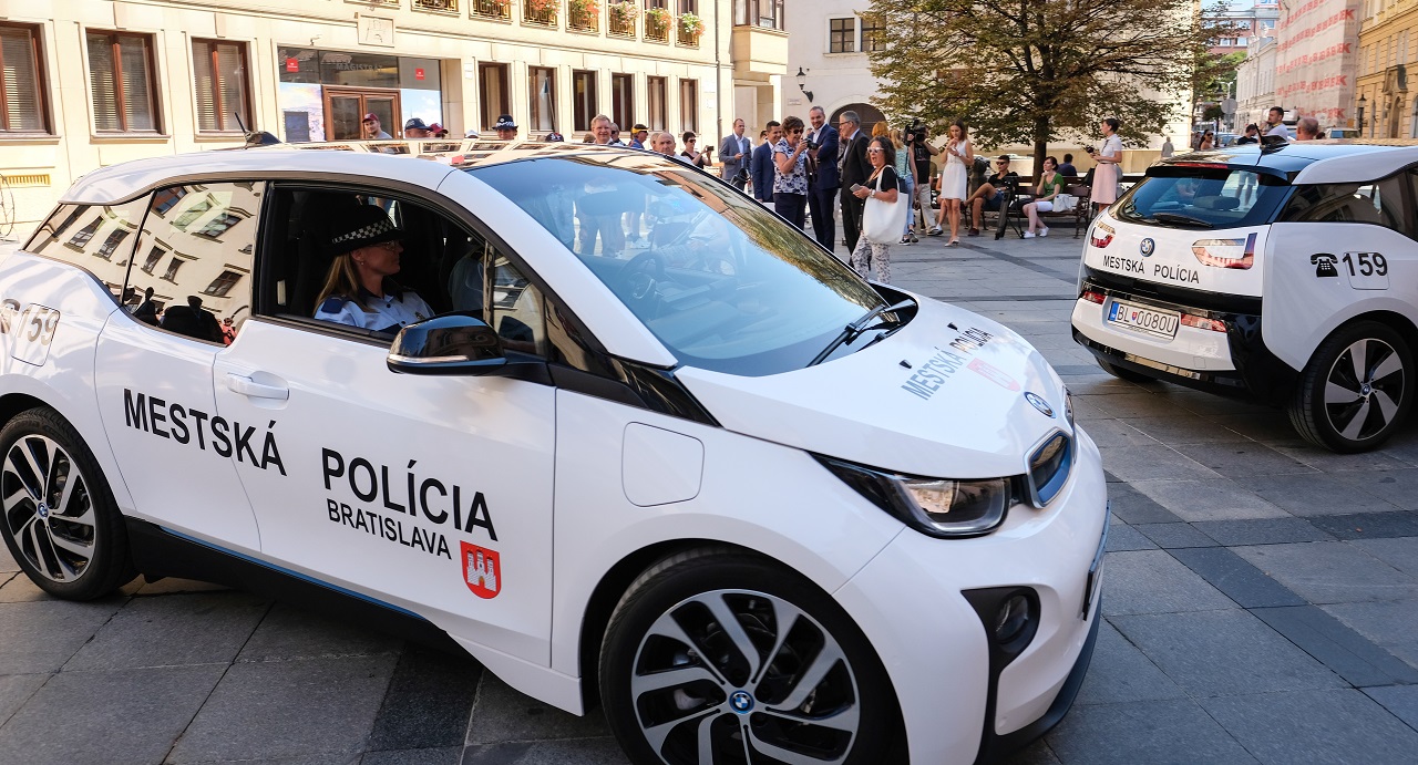 bmw i3 mestska policia