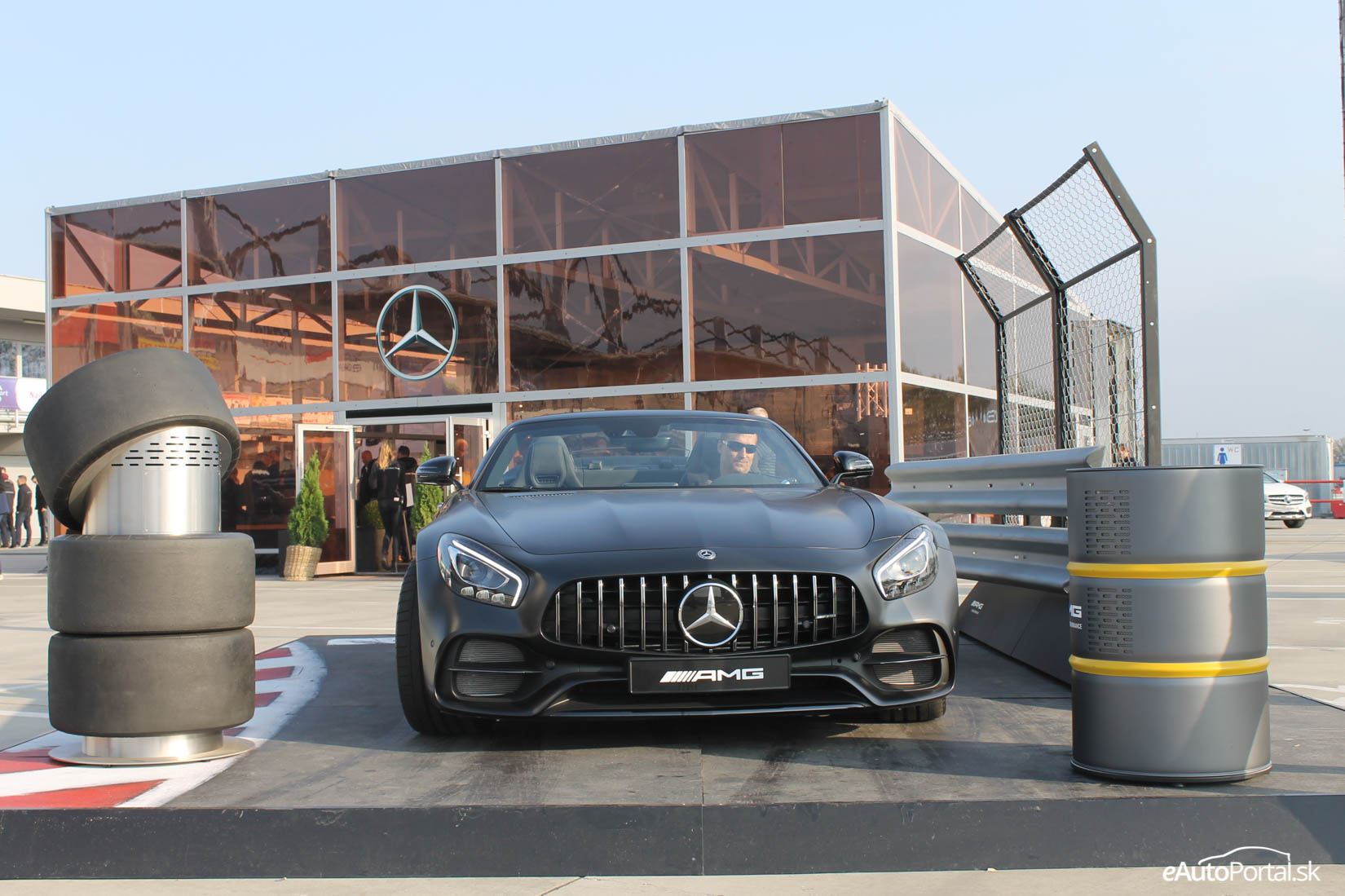 mercedes-benz star experience roadshow 2017