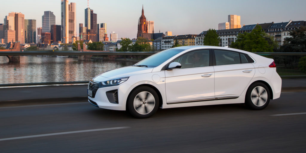 Elektromobil roka 2020 Plug-in hybrid ioniq phev hyundai