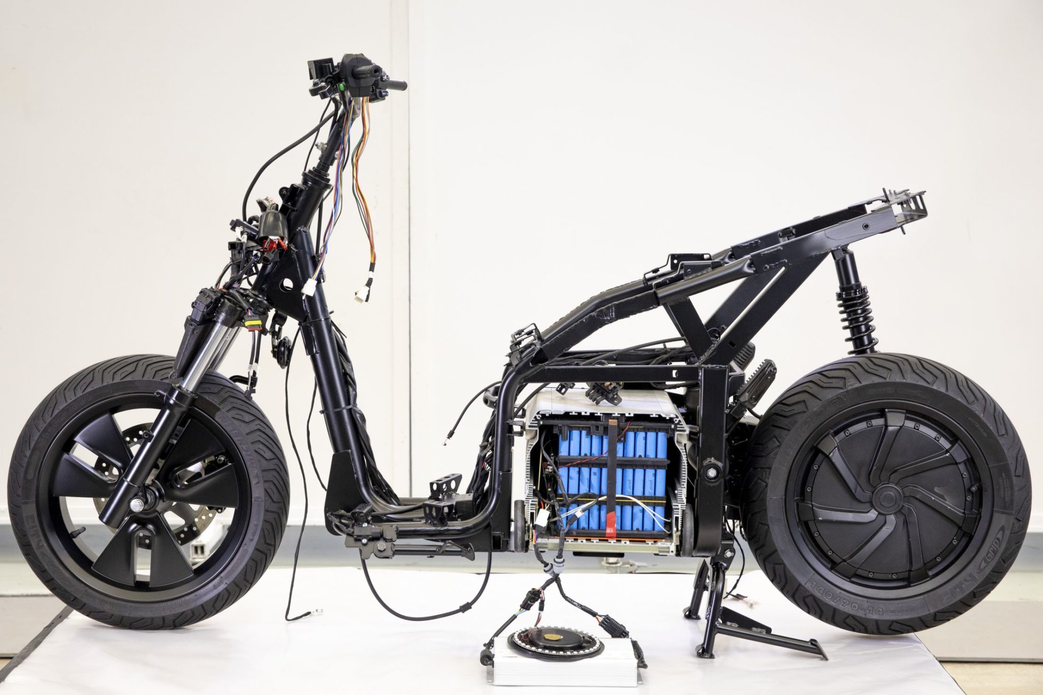 SEAT eScooter elektrický skúter so zaujímavým dojazdom