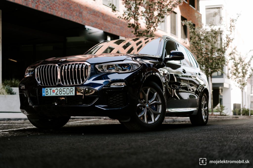 x5 xDrive45e ev plug in hybrid test bmw