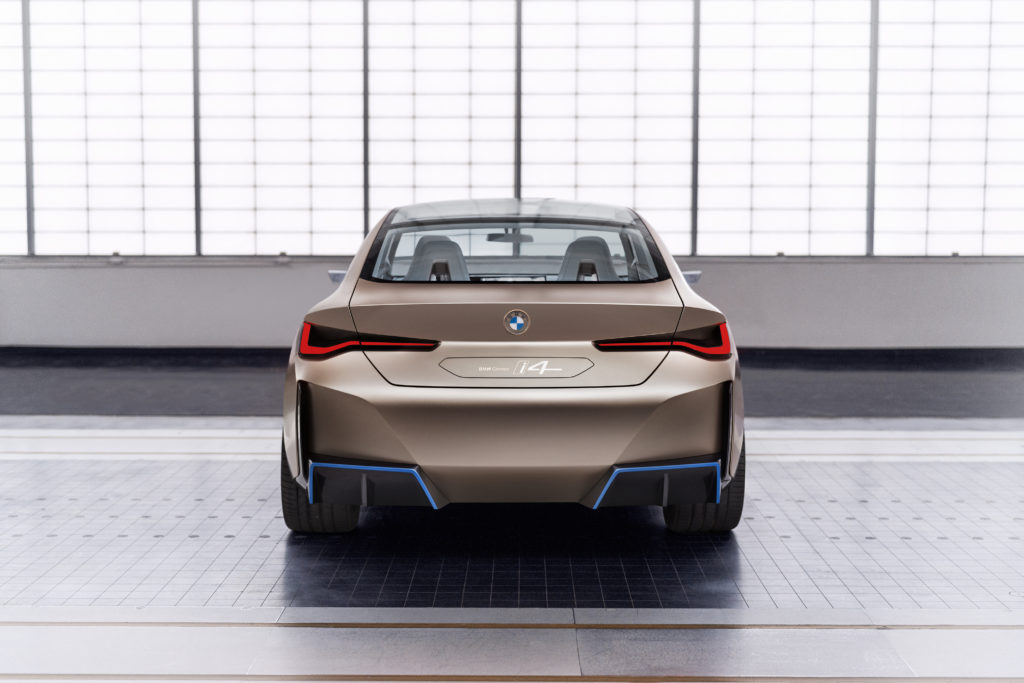 Bmw i4 elektromobil 