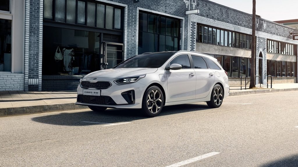 kia ceed sw phev plug in hybrid Elektromobil roka 2020 