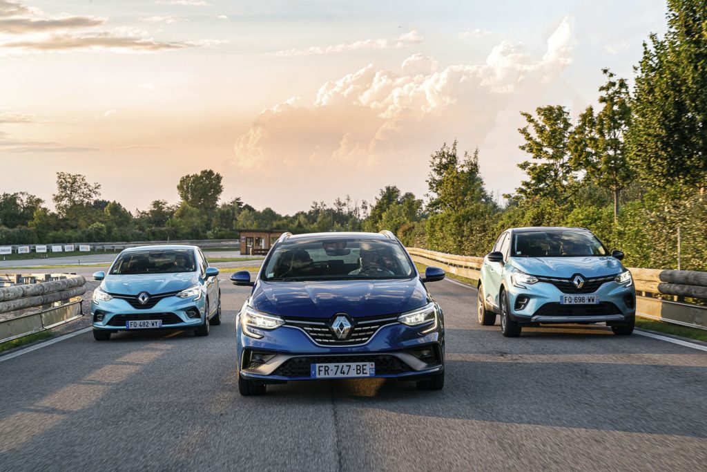 renault megane capture e-tech phev plug-in hybrid