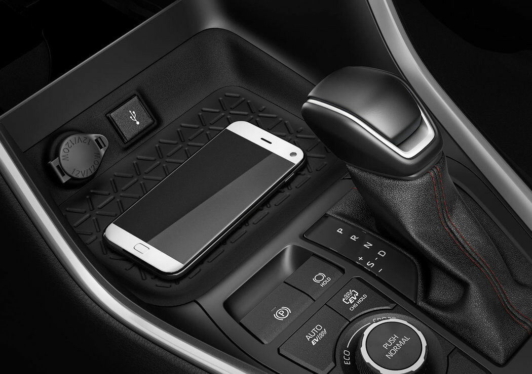 Suzuki Across plug-in hybrid (Zdroj: Suzuki)