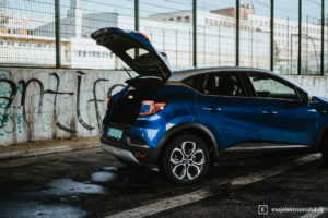 renault captur e-tech phev plug-in hybrid