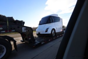 tesla semi