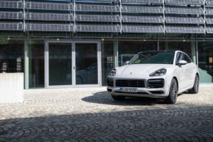 Porsche Cayenne E-Hybrid 2021