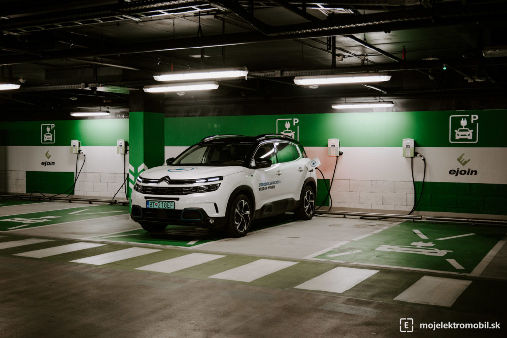 Citroen C5 Aircross plug-in hybrid PHEV TEST