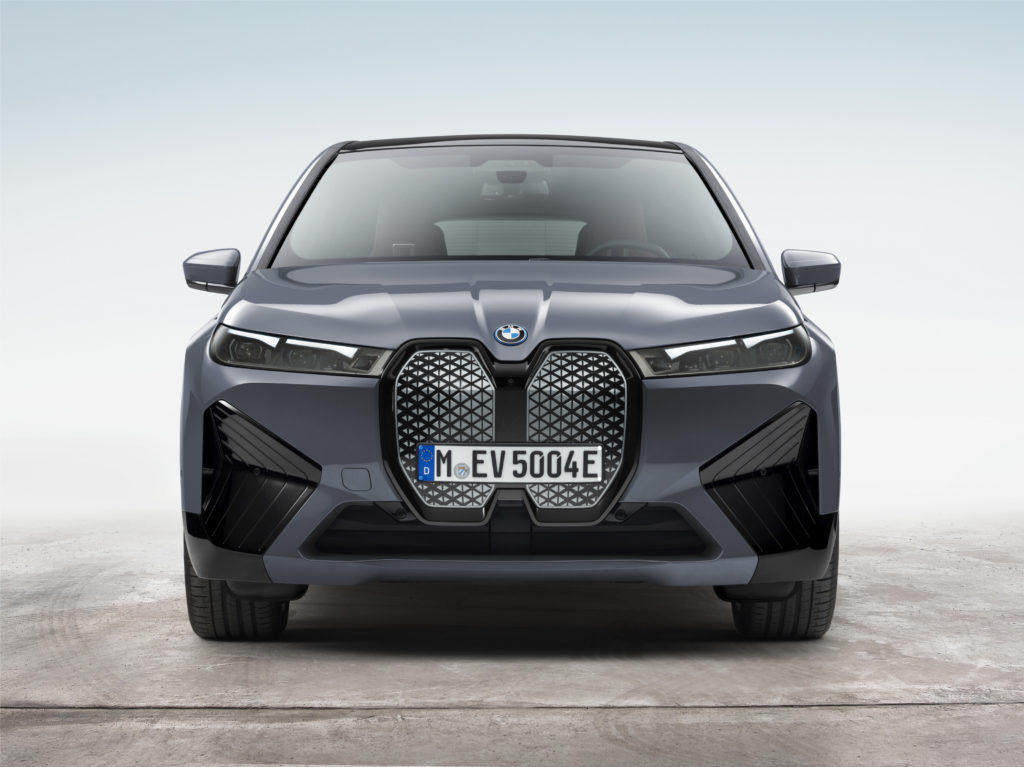 BMW iX elektrické SUV elektromobil