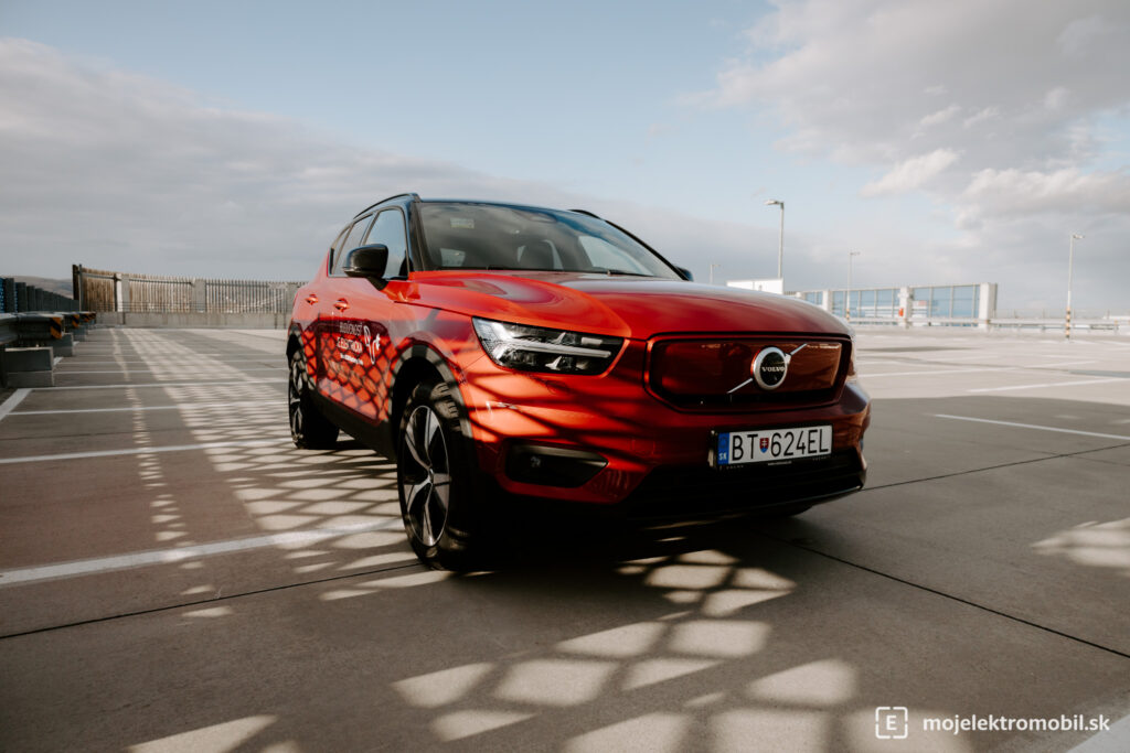 Volvo XC40 Recharge Twin