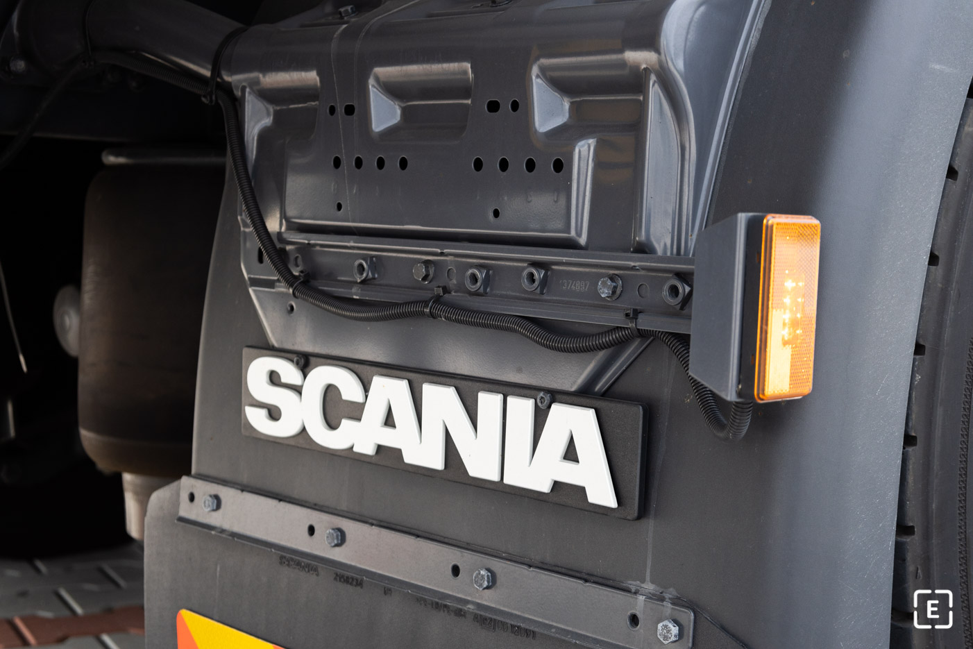 Scania 25 P