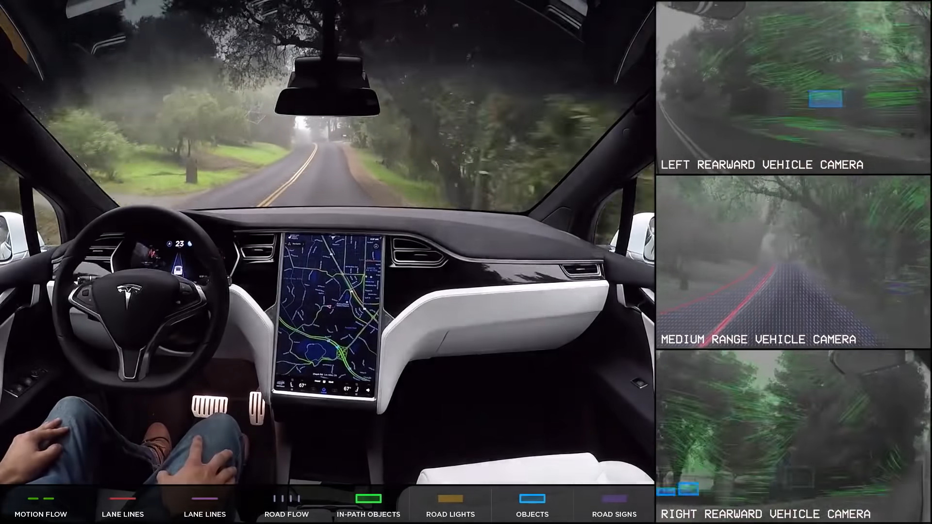 Tesla autonómne riadenie video