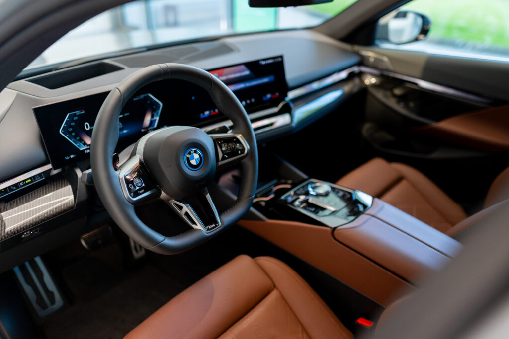 Interiér BMW i5