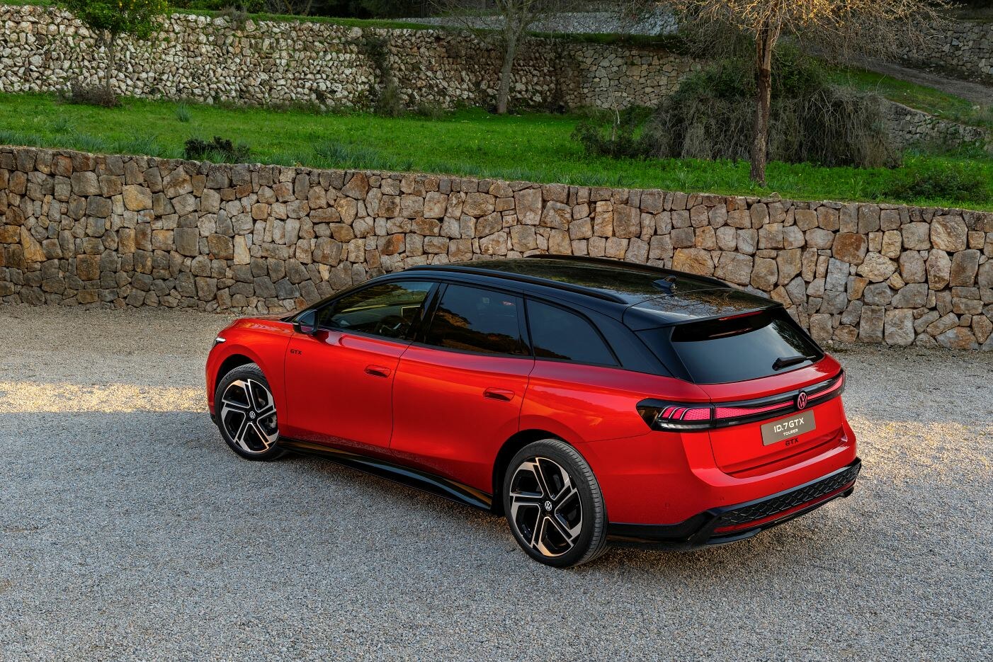Volkswagen ID.7 GTX kings red