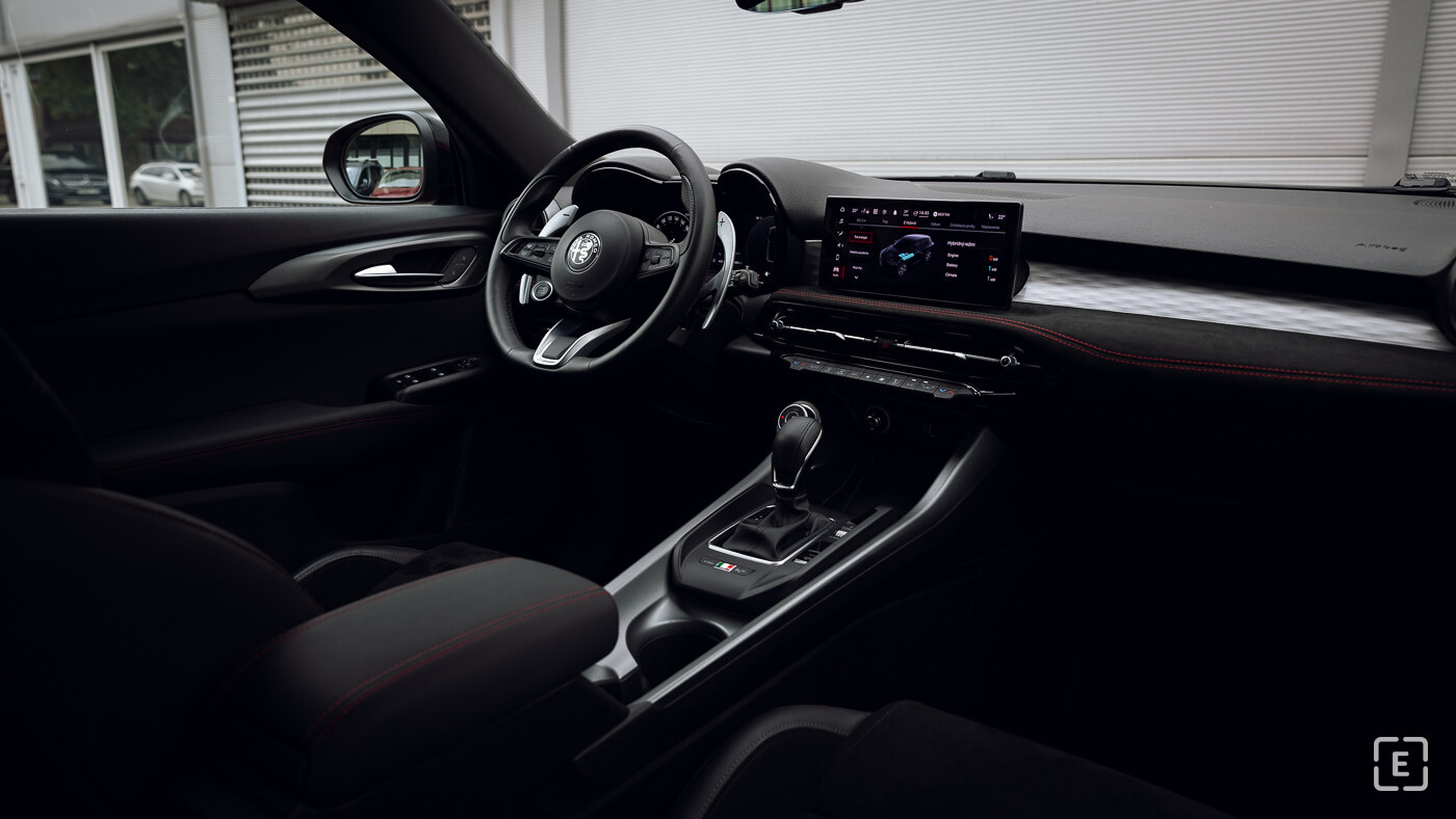 recenze Alfa Romeo Tonale Q4