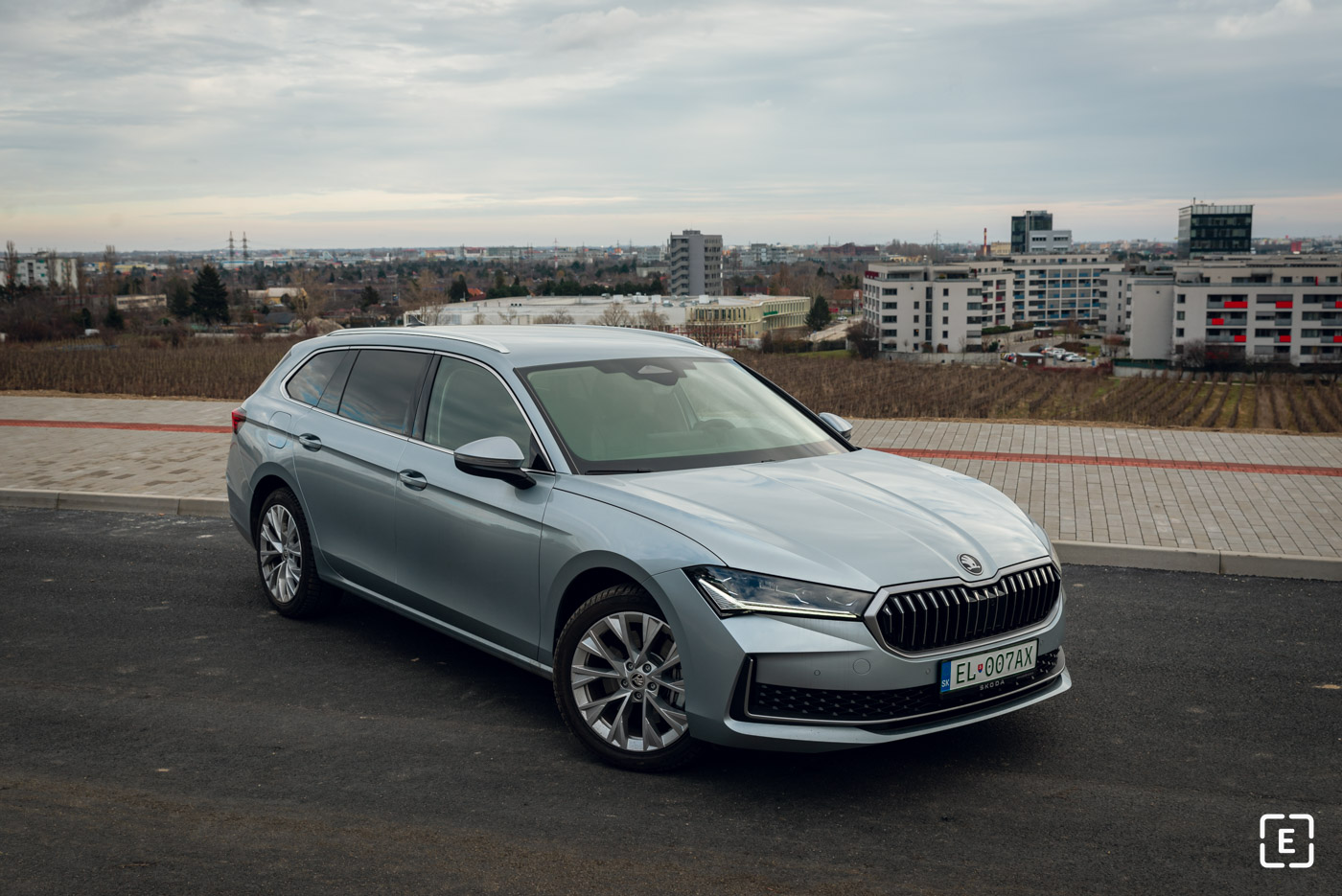 Test Škoda Superb iv PHEV