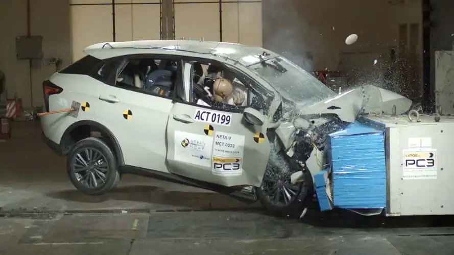 neta v crash test
