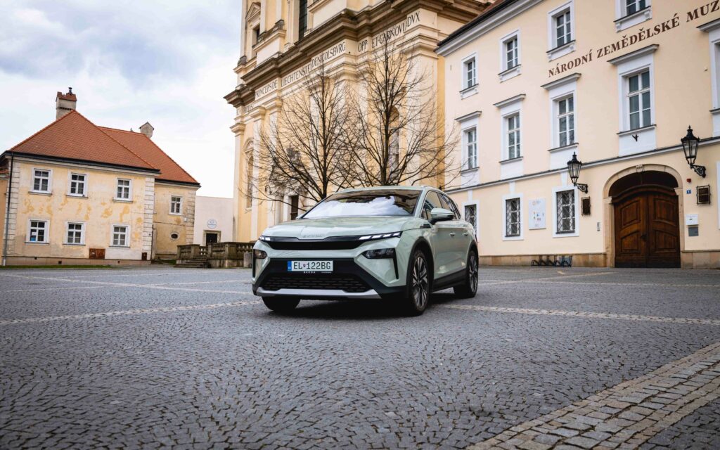 test Skoda Elroq 85