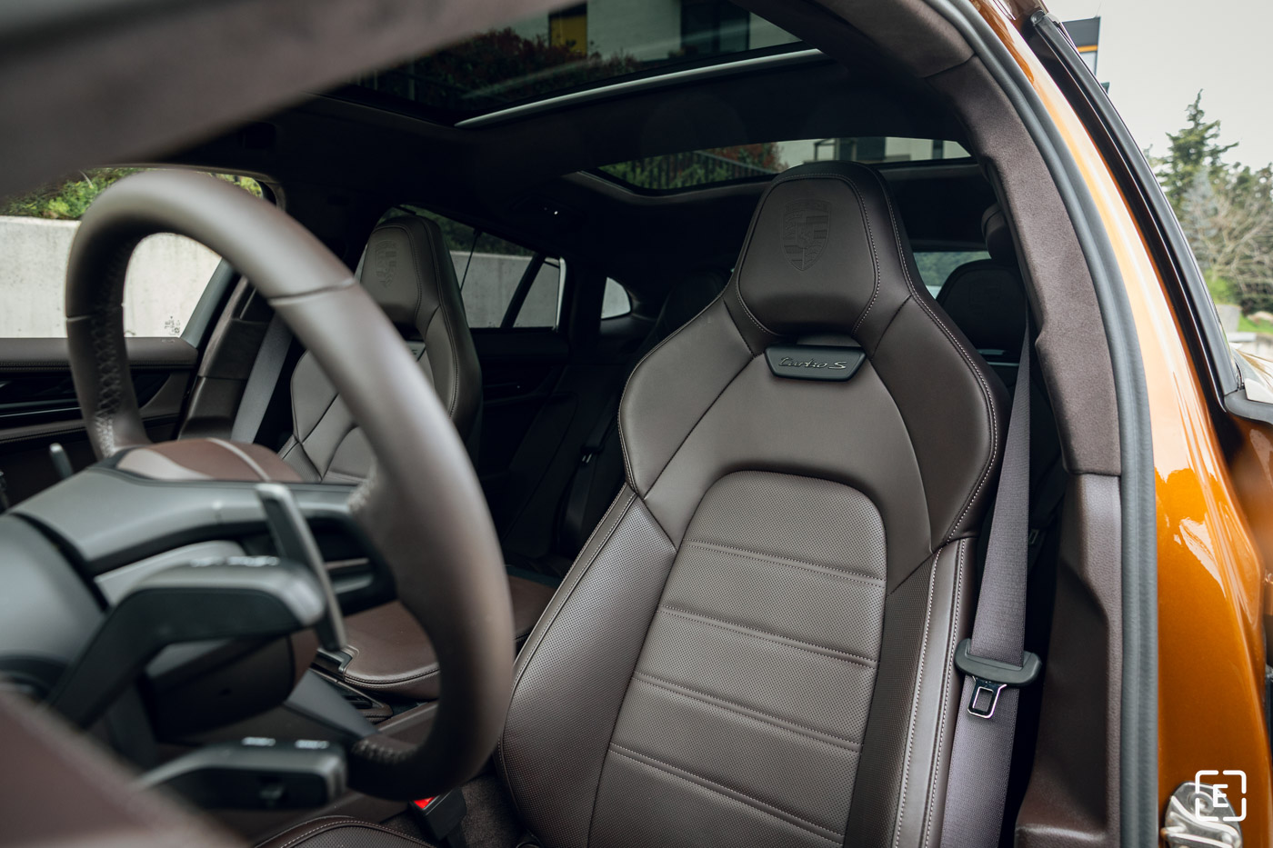 adaptive sport seats PHEV Porsche Panamera Turbo S sportsitze 2025