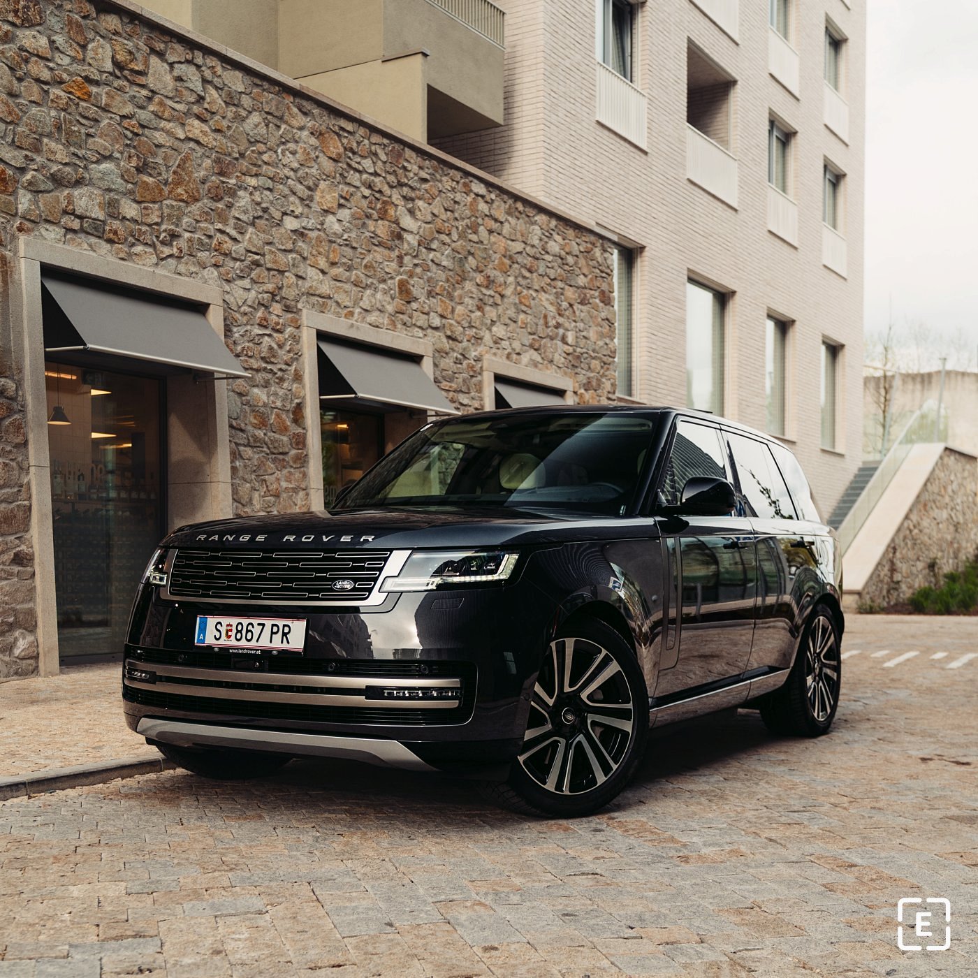 Jazdné vlastnosti Range Rover P550e PHEV 2024