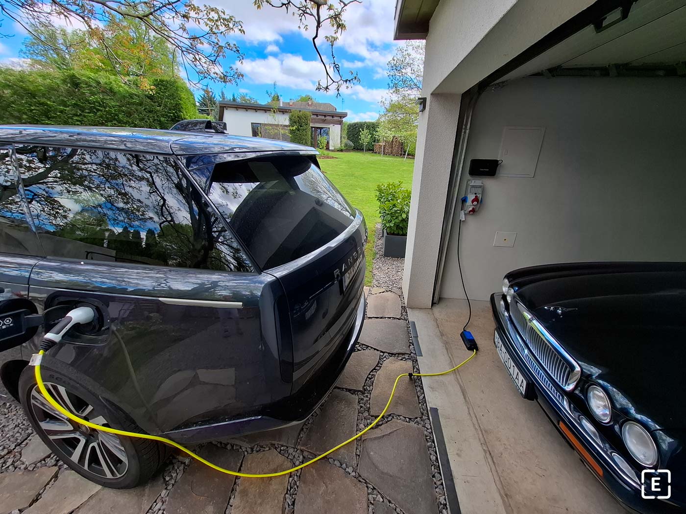 home charging ac range rover phev plugin hybrid L460 2024