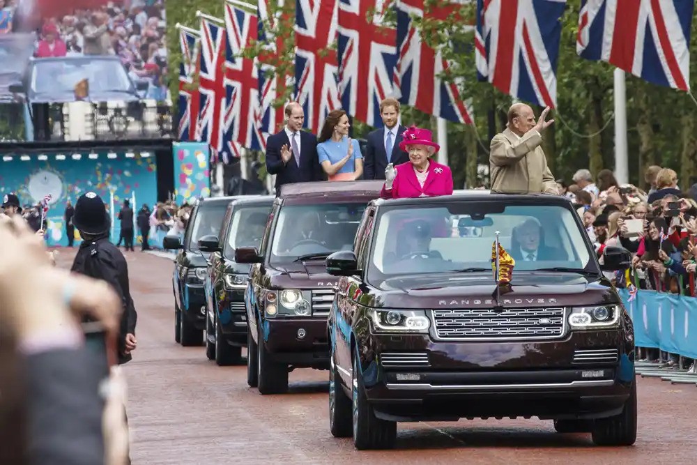 range rover queen elisabeth