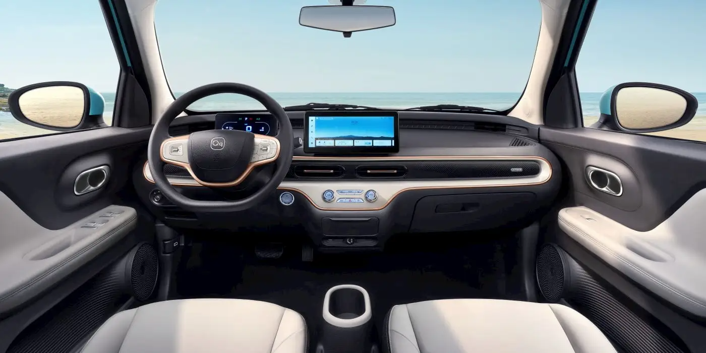 Chery QQ Domi - interiér