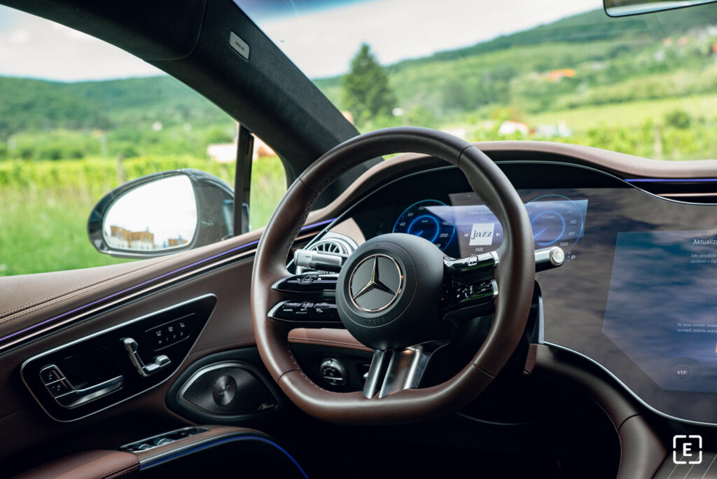 cockpit Mercedes-Benz EQS 2025