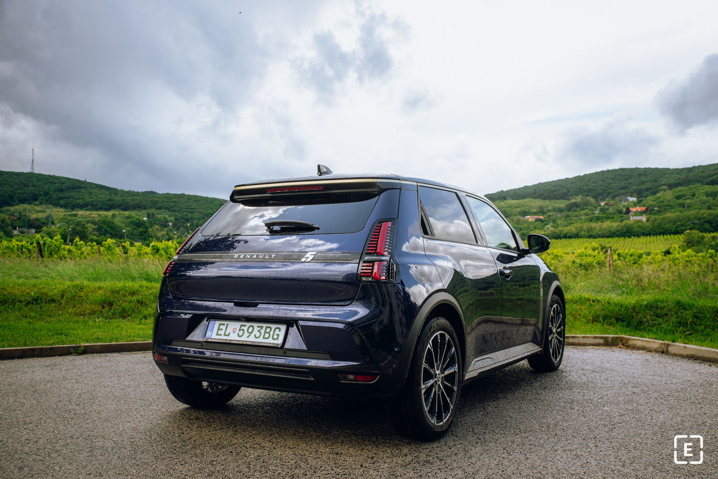 Spotreba Renault 5 E-Tech consumption kwh 100 km mpg