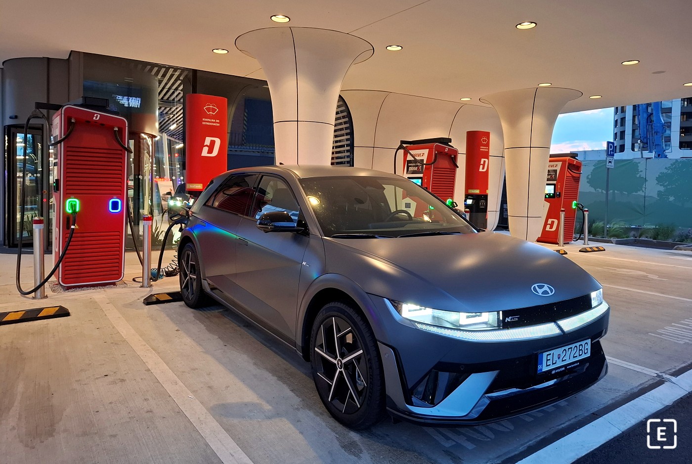 dojazd Hyundai Ioniq 5 facelift nabijanie kwh