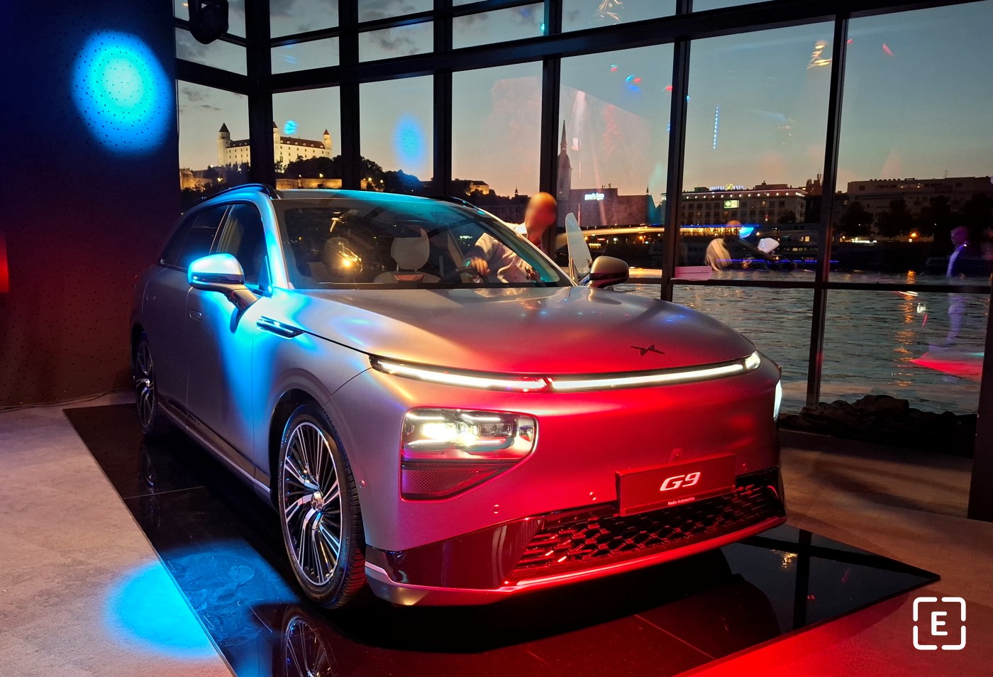Cena Xpeng G9 bev electric suv price