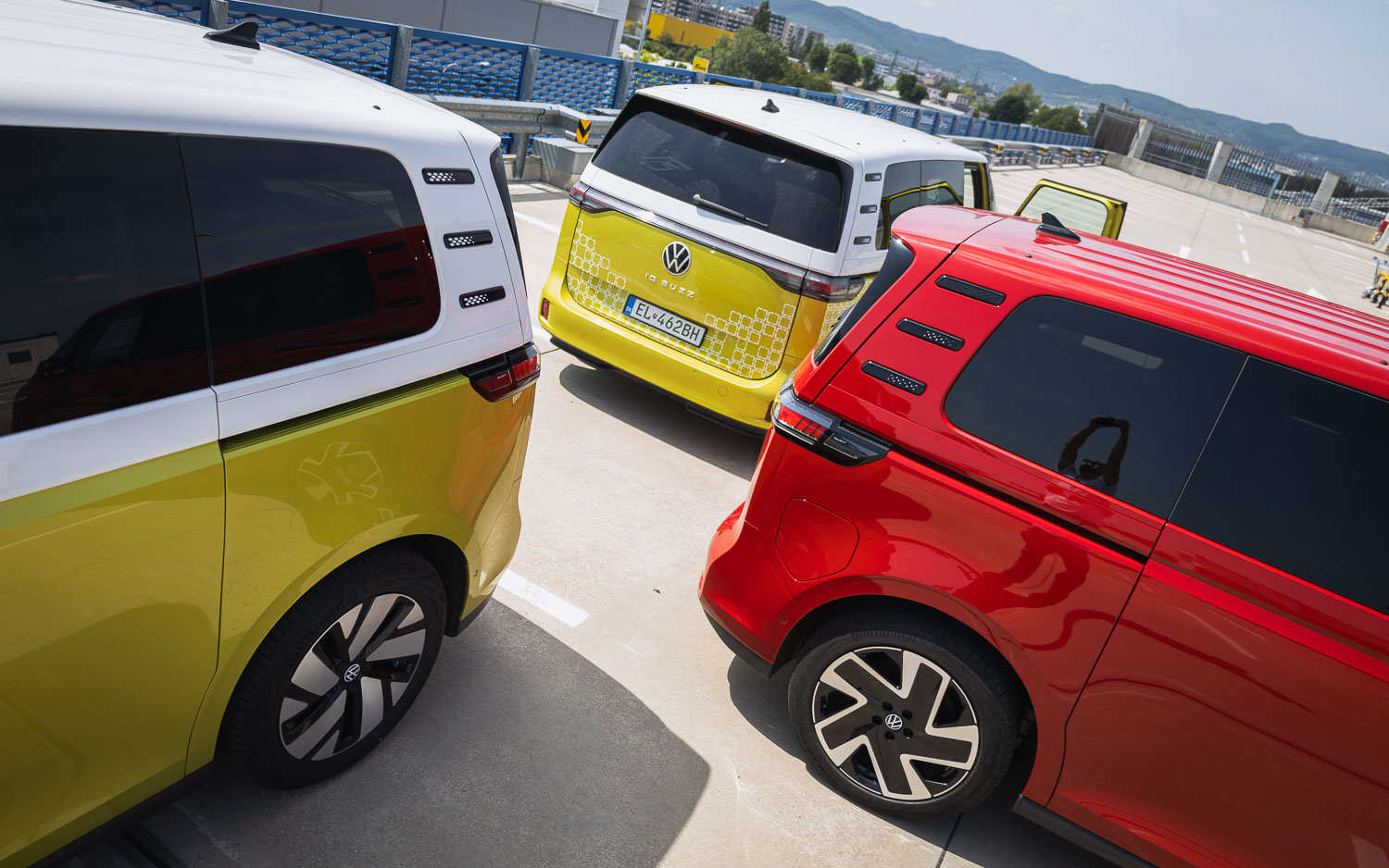 Test VW ID Buzz SWB vs. LWB vs. GTX Long 2025 volkswagen 7-seats 6-seats