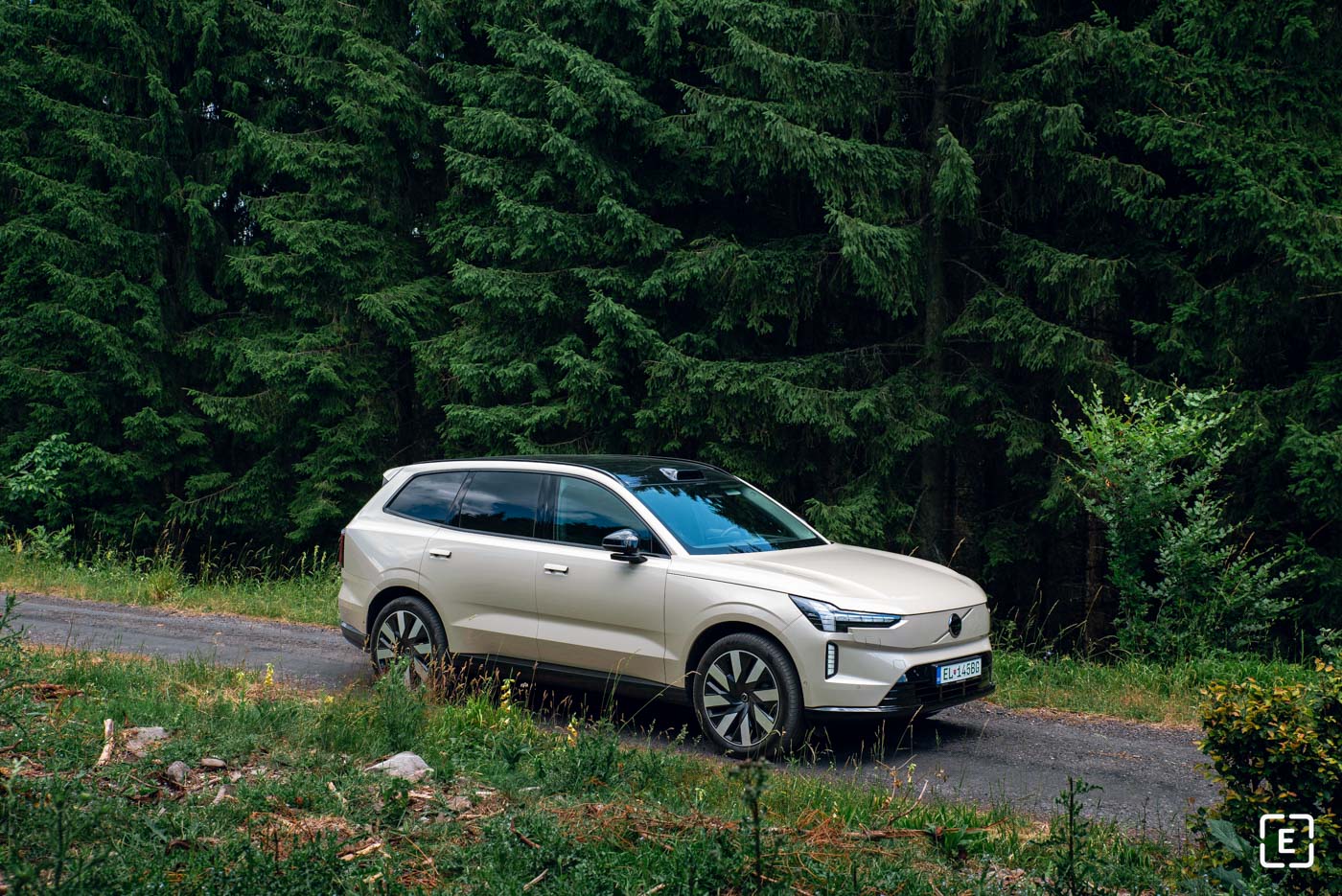long range volvo ex90 spotreba dlhy dojazd preformance awd