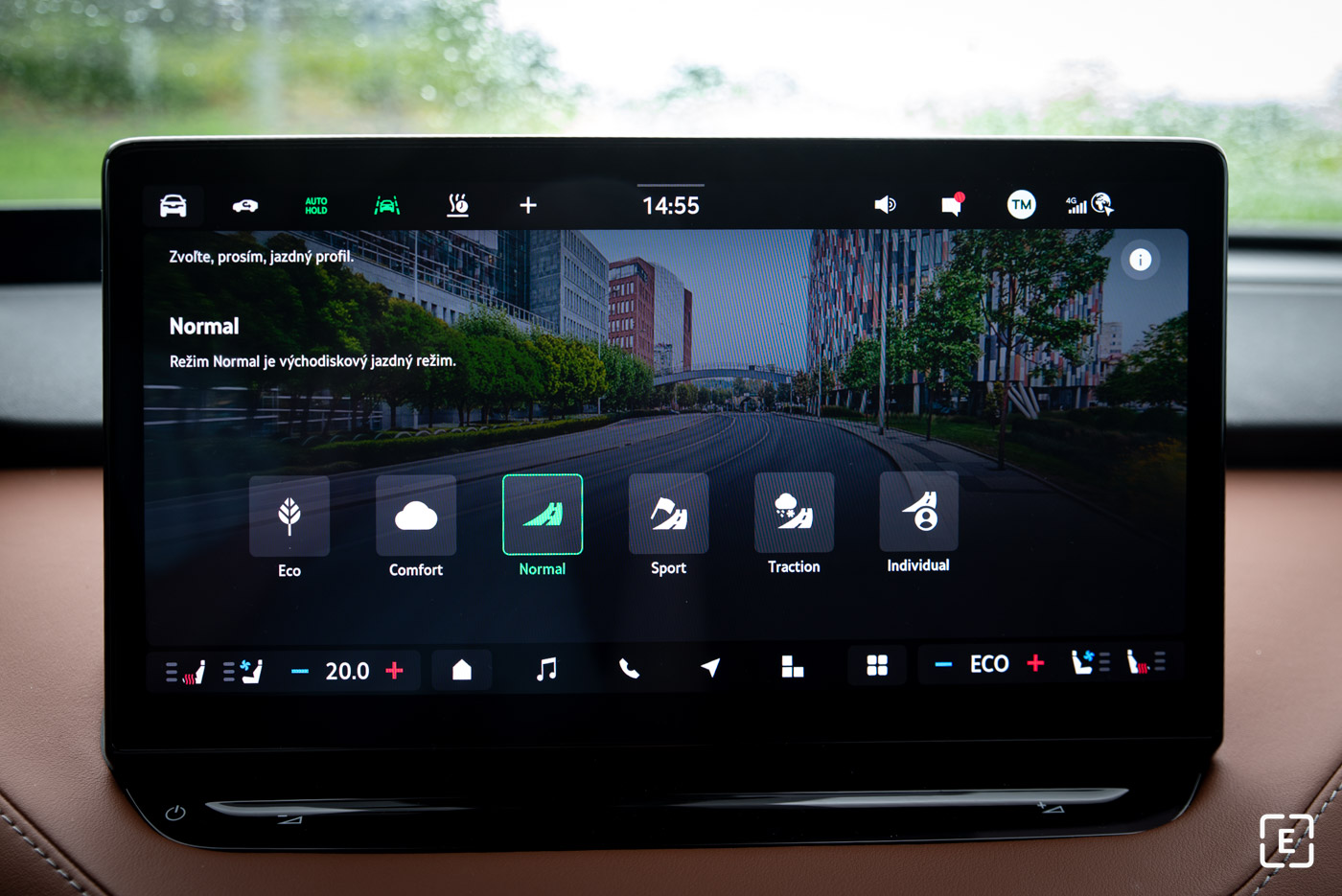 test skoda enyaq 85 facelift 2026 drive modes