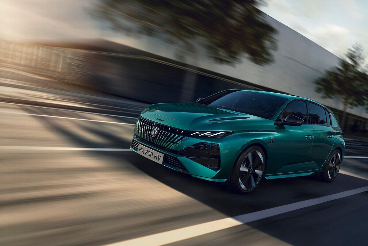 Peugeot e-308