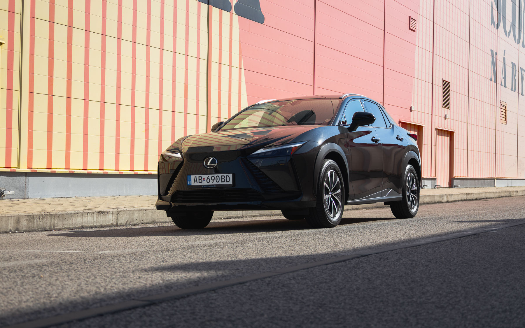 Lexus RZ 300e