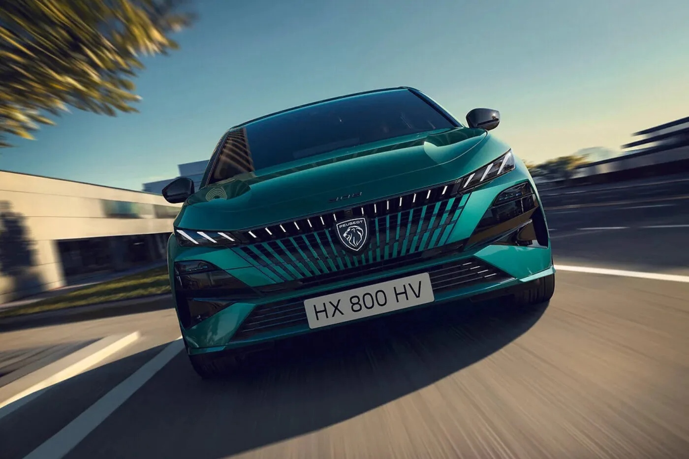 Peugeot e-308