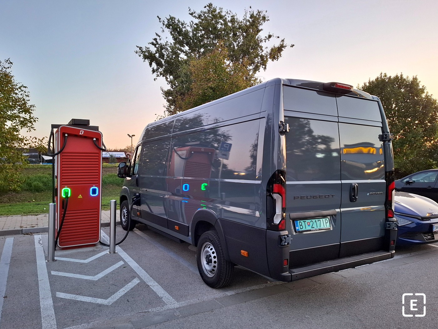peugeot e-boxer charging zse drive piestany nabijanie elektrickej dodavky