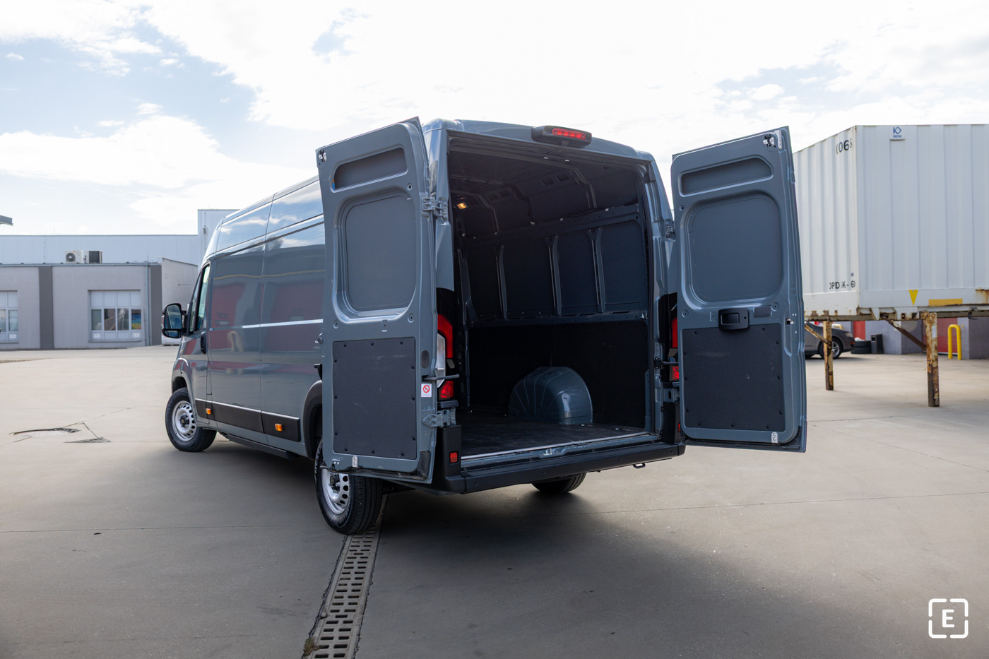 Test Peugeot E-Boxer L3H2 2025