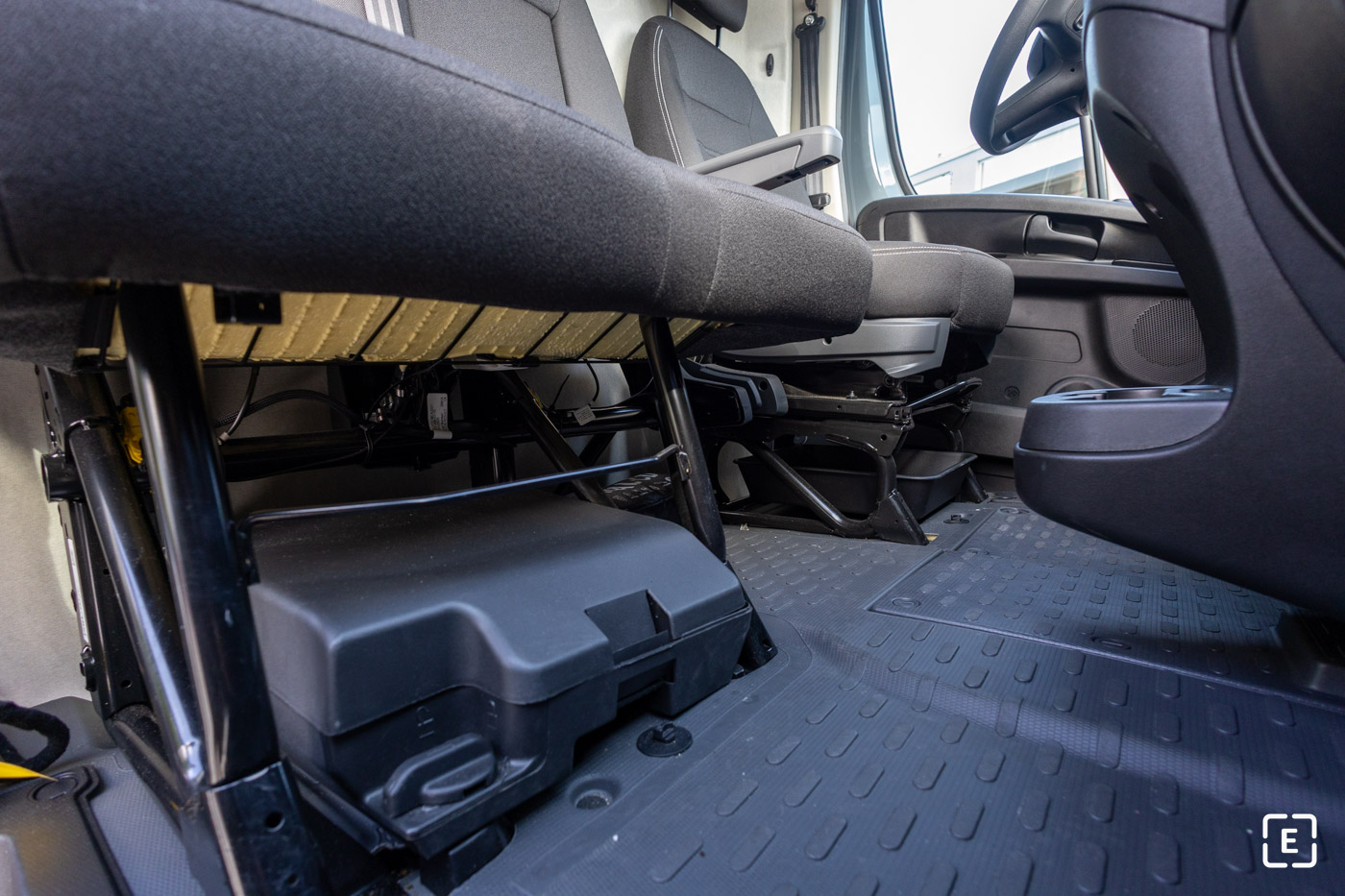 luggage space peugeot boxer