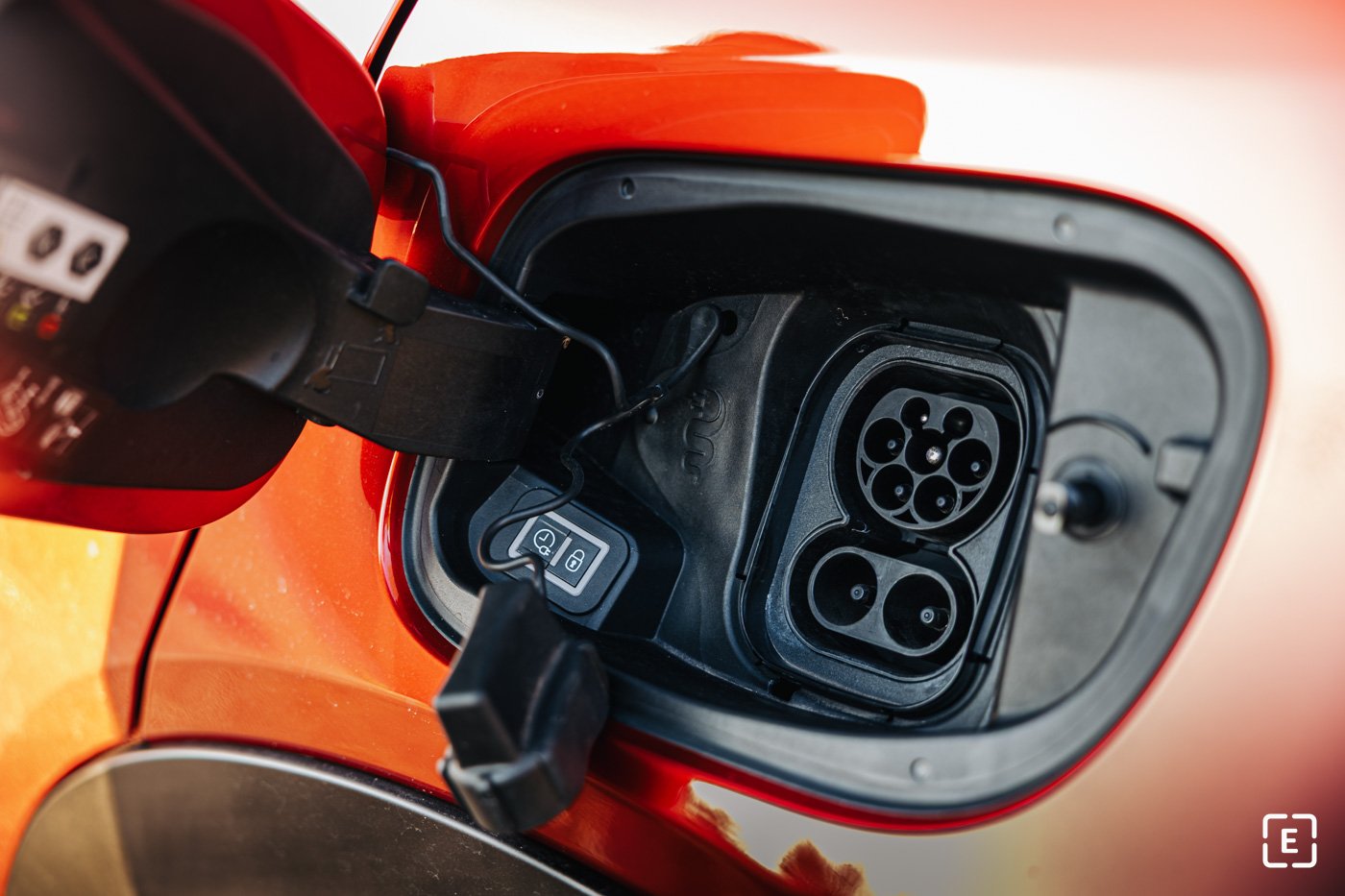 Test Alfa Romeo Junior Elettrica Veloce