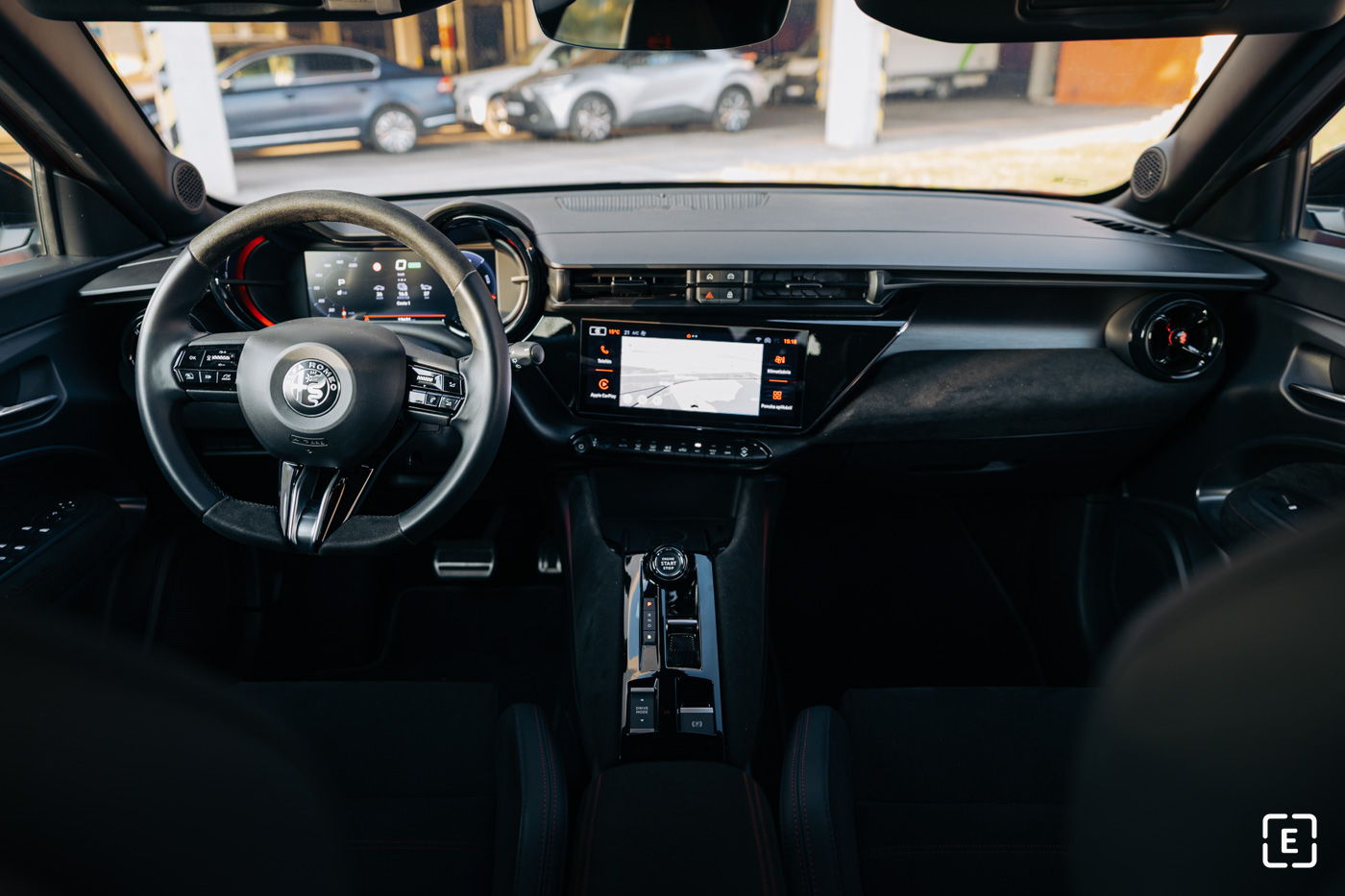 Test Alfa Romeo Junior Elettrica Veloce