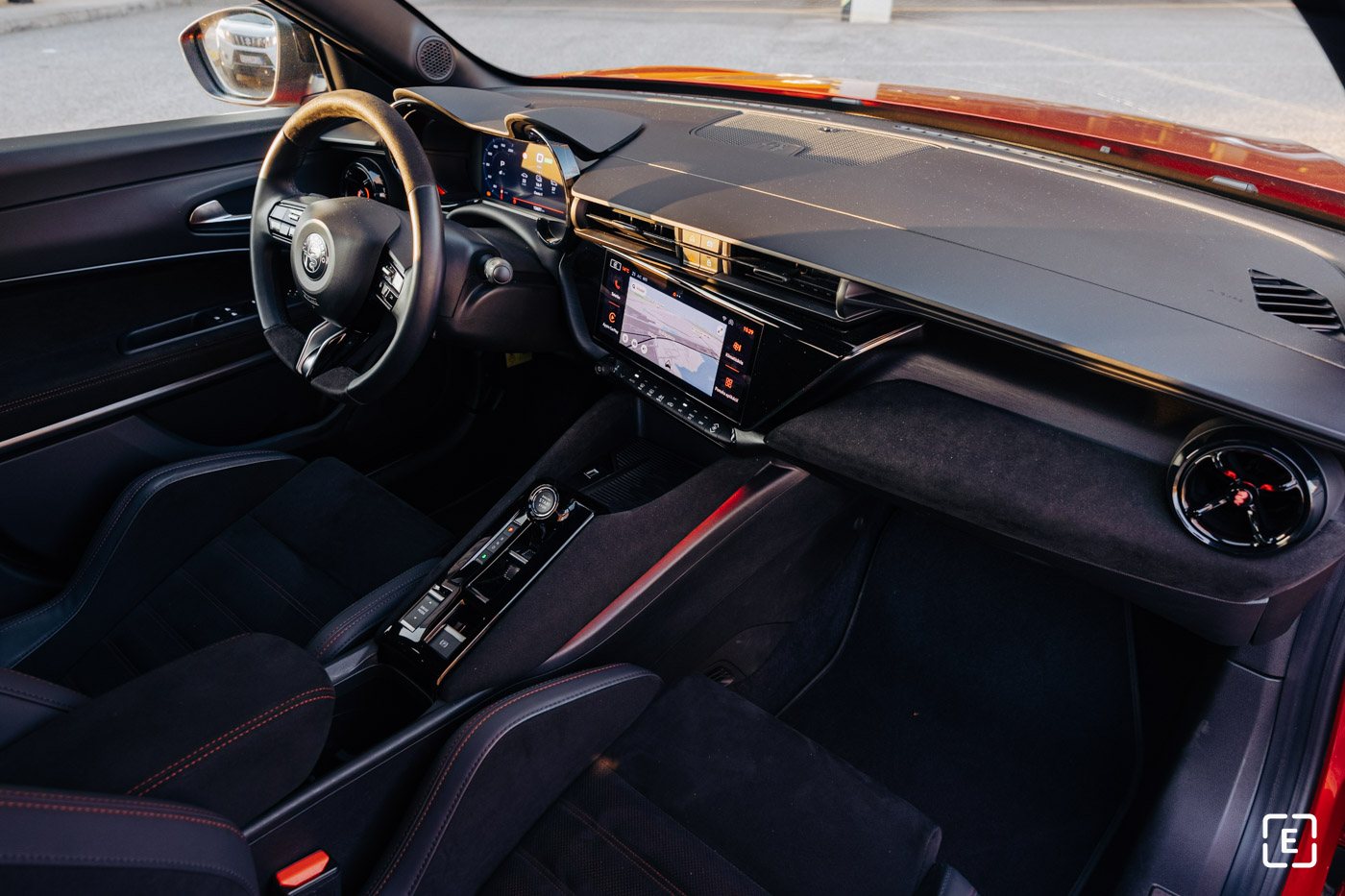 Test Alfa Romeo Junior Elettrica Veloce