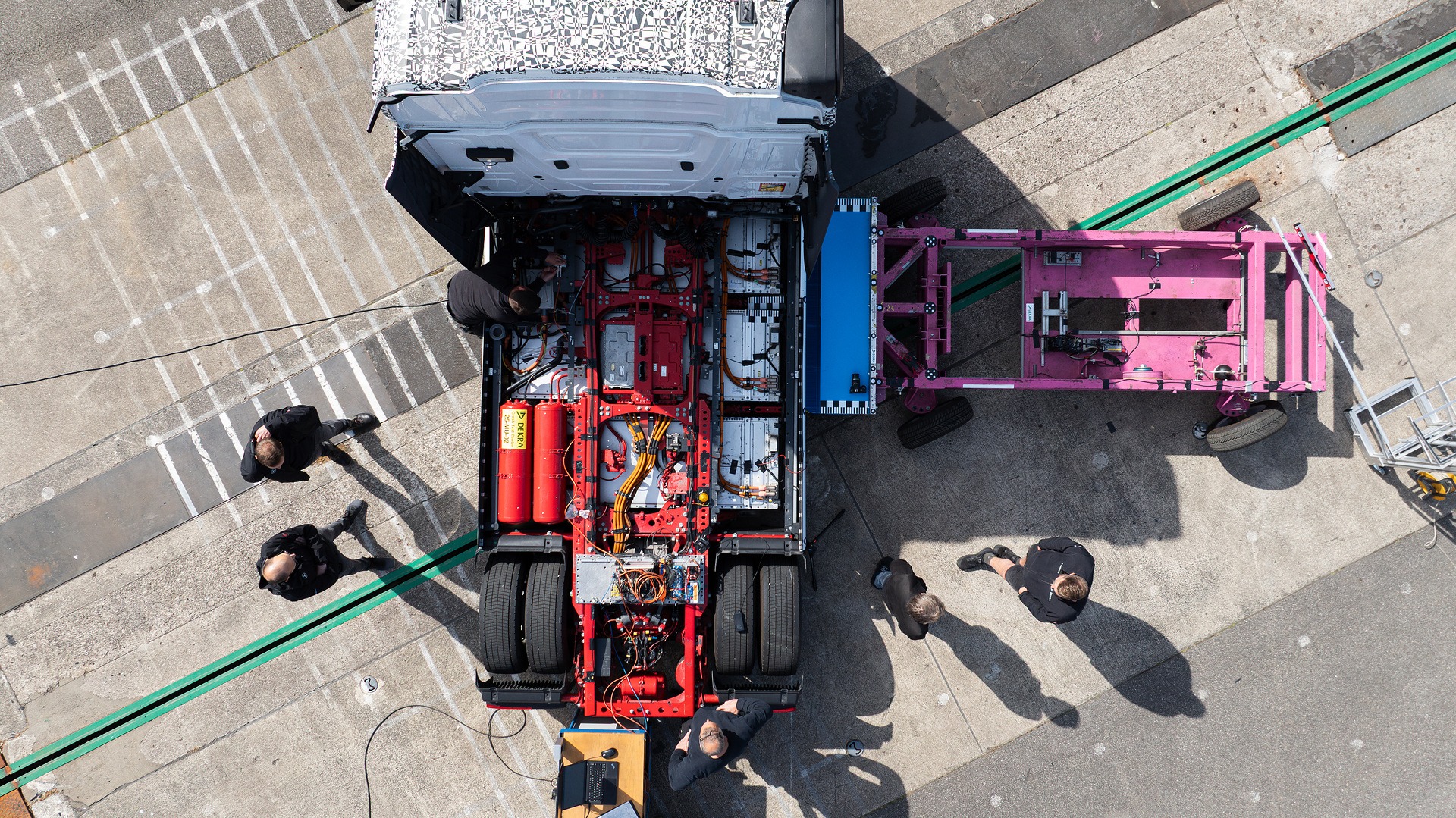 Mercedes-Benz eActros 600 - crash test