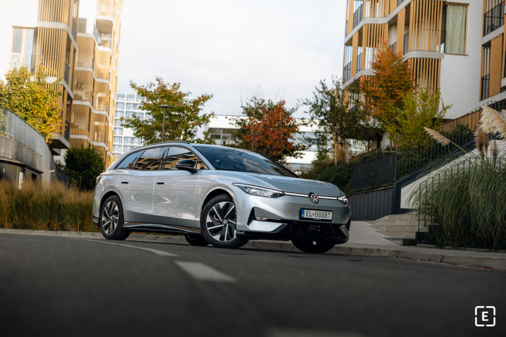 test volkswagen id7 tourer kombi ev pro s long range review