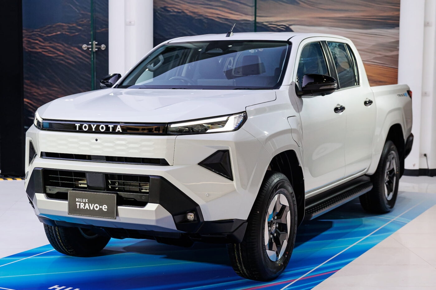 Toyota Hilux EV